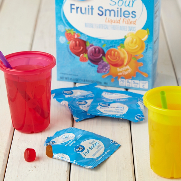 Catalog :: Snacks & Candy :: Fruit Snacks :: Great Value Sour Liquid Filled  Fruit Smiles Pouches, 32 Count